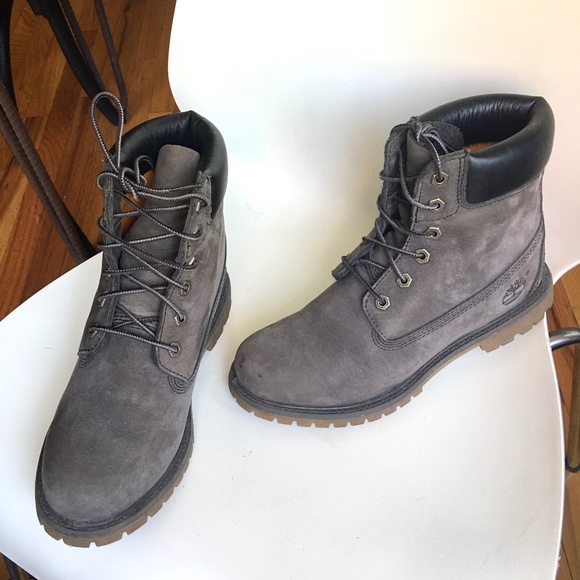 Timberland WOMEN'S 6" PREMIUM LEATHER BOOTS WATERPROOF Lace Up Grey Sz 9 - Picture 1 of 10